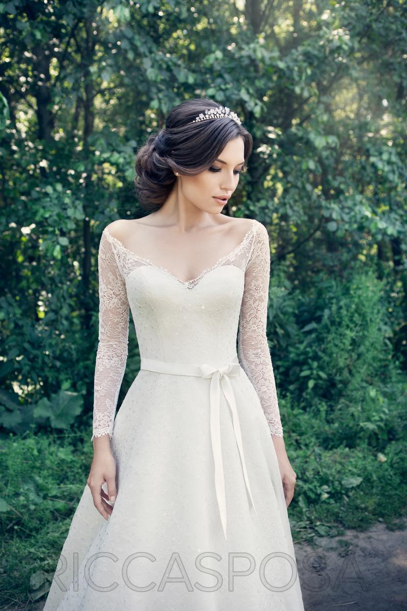 Wedding Dresses We Love from the Ukraine!